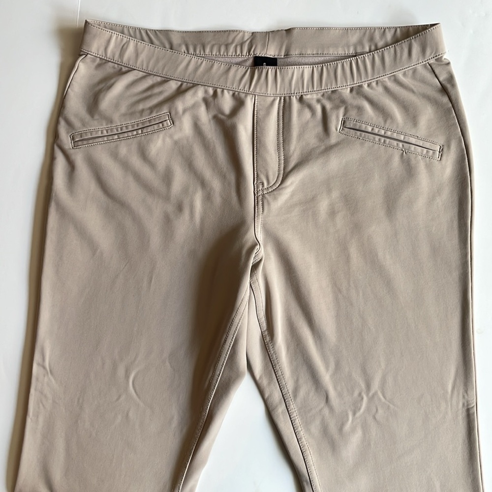 Hue stretch four pocket pull on leggings size large - Picture 3 of 6
